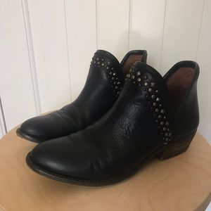 Lucky Brand - Flat Black Booties - LIKE NEW